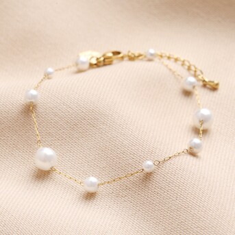 Stainless Steel Mixed Pearl Chain Bracelet in Gold 