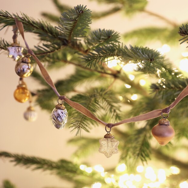 Neutral Mixed Mini Bauble Ribbon Garland Neutral Mixed Mini Bauble Ribbon Garland