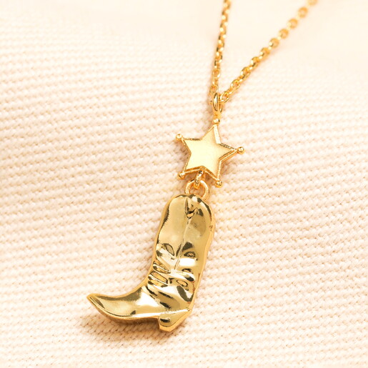 cowboy pendant necklace in gold