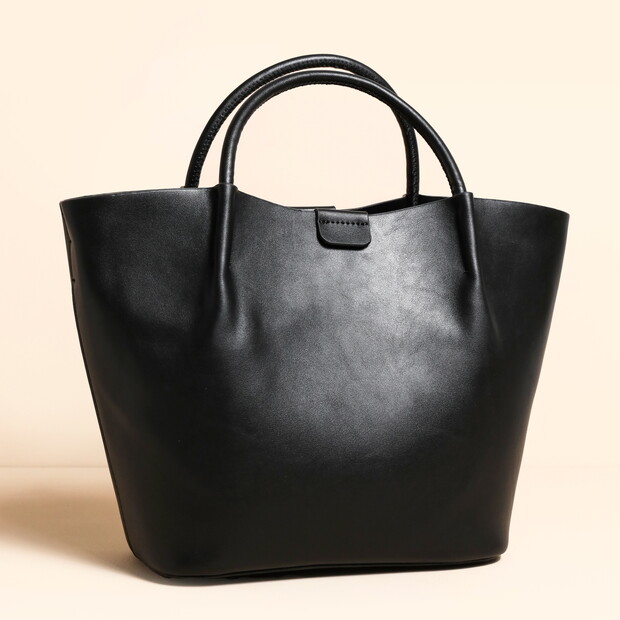 Black Vegan Leather Grab Handbag Black Vegan Leather Grab Handbag