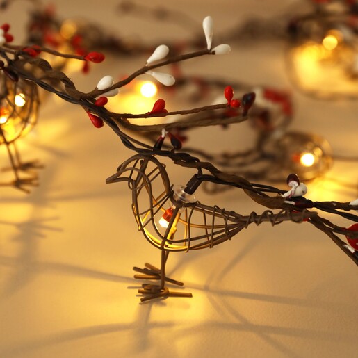 Battery Powered Christmas Robin Mistletoe String Lights