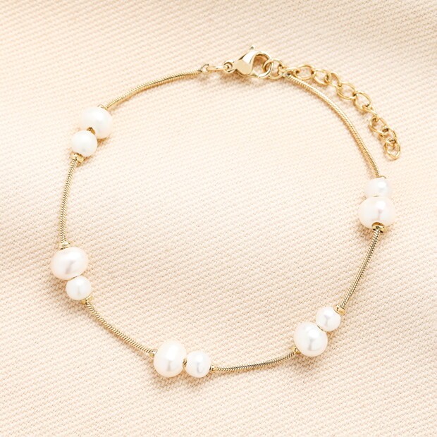 Pearl Snake Chain Charm Bracelet in Gold Pearl Snake Chain Charm Bracelet in Gold