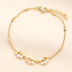 Stainless Steel Triple Flower Barrel Chain Bracelet in Gold