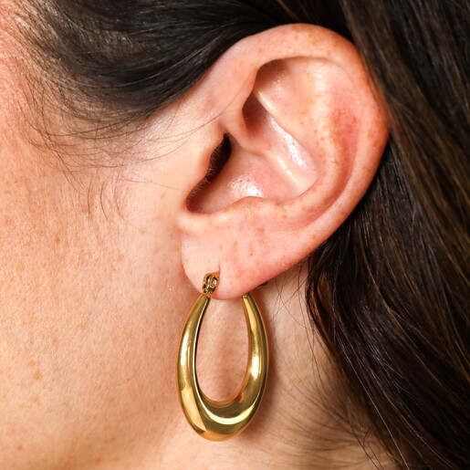 Stainless Steel Oval Hoop Earrings in Gold