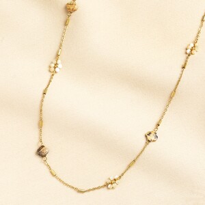 Brown Bead and Long Flower Necklace