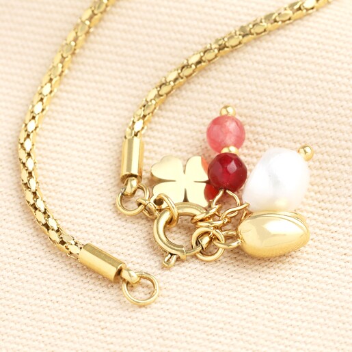 Freshwater Pearl and Clover Charms Pendant Necklace in Gold