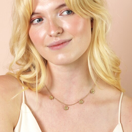 Stainless Steel Blossom Flower Pendant Necklace in Gold