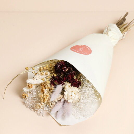 Christmas Market Style Dried Flower Bouquet
