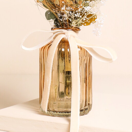 Close Up of Vase Close Up of Vase from Gingerbread Cottage Dried Flower Posy with Vase