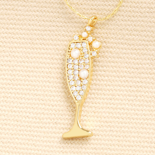 close up of pendant 