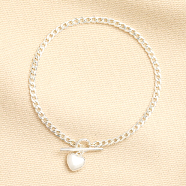 Small T-Bar Heart Charm Chain Bracelet in Silver