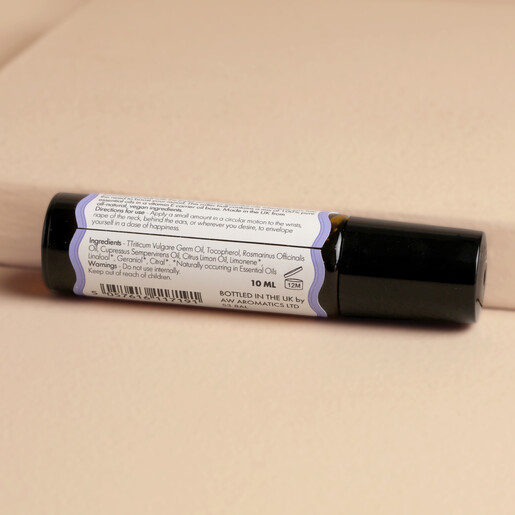 Back of Ray and Reset pulse point roller ball bottle showing ingredients and details
