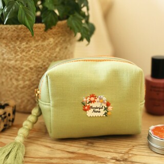 Small Green Linen Wonderful Nana Embroidered Makeup Bag