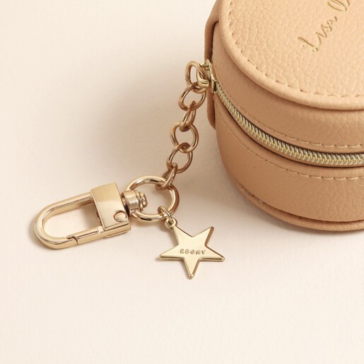 Close Up of Star Charm Personalised on Chain of Case