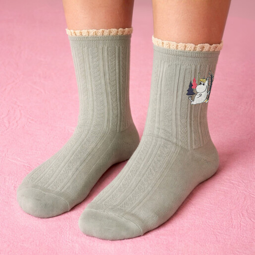 nostalgic socks in light green
