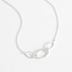 Estella Bartlett Oval Link Chain Necklace in Silver