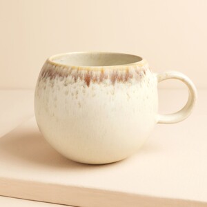 Large Ceramic Neutral Reactive Ball Mug