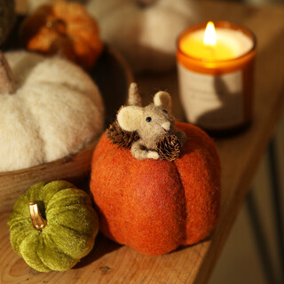 Felt Pumpkin Mouse Standing Decoration