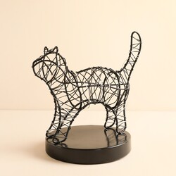 Battery Powered Black Wire Cat Light