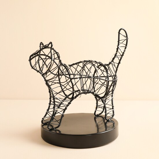 Battery Powered Black Wire Cat Light