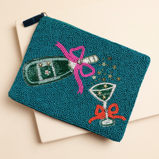 Beaded Forest Green Bow Bottle Pouch