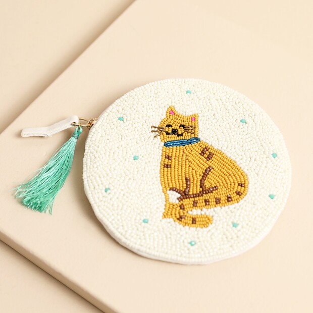 Beaded White Round Ginger Cat Purse