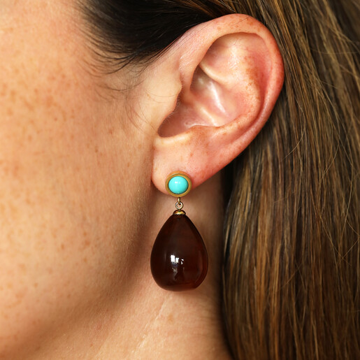 model shot of drop earrings 