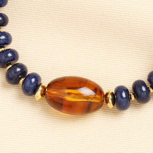close up of oversized bead