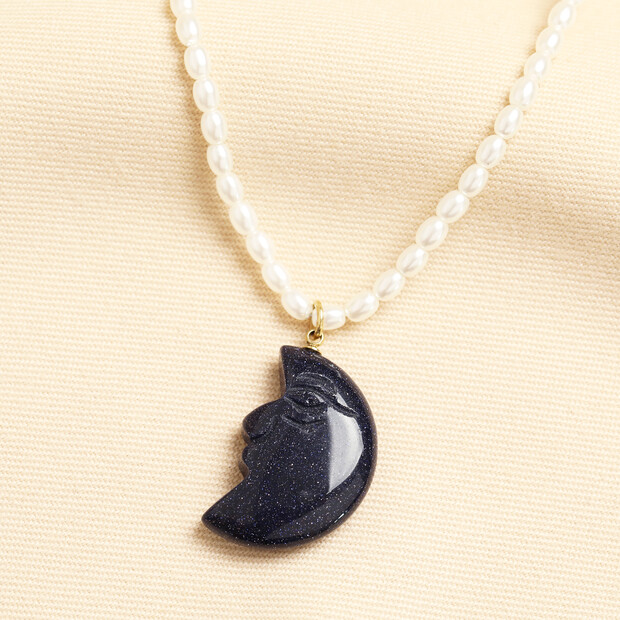 Oval Pearl Crescent Moon Pendant Necklace in Gold