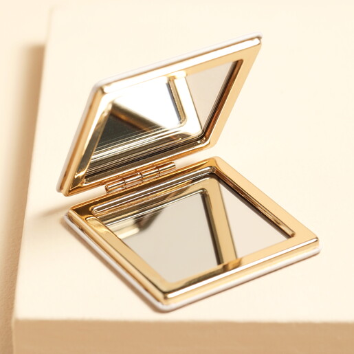 Both Mirrors Inside Dual Mirror Compact