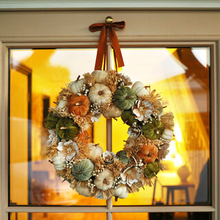 Velvet Pumpkin Decorative Wreath