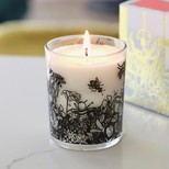 ARTHOUSE Unlimited 'Bee Free' Oats and Honey Scented Candle