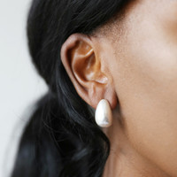Antique Effect Curved Droplet Stud Earrings in Silver