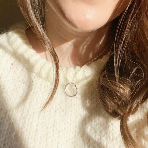 Model Wearing Lisa Angel Ladies' Organic Style Hoop Necklace in Silver