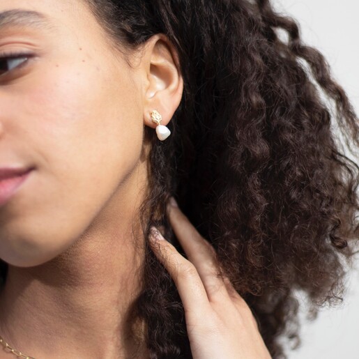 Model Wears Lisa Angel Ladies Gold Organic Finish Pearl Drop Earrings