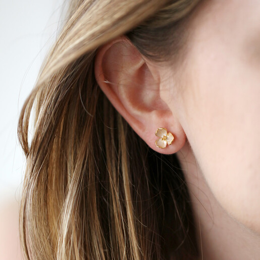 Trillium Flower Stud Earrings in Gold on Model