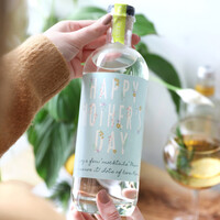Personalised 70cl Bottle of Non-Alcoholic Mother's Day Gin Alternative