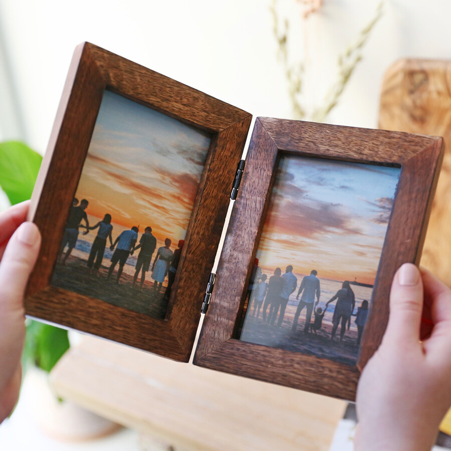 Loon Peak® 4X6 Picture Frame Rustic Wood Hinged Folding Triple Picture Frames Collage Double Sided Display Rotatable High Definition Glass Photo Frame For Home Tabletopcarbonized Black W005652286