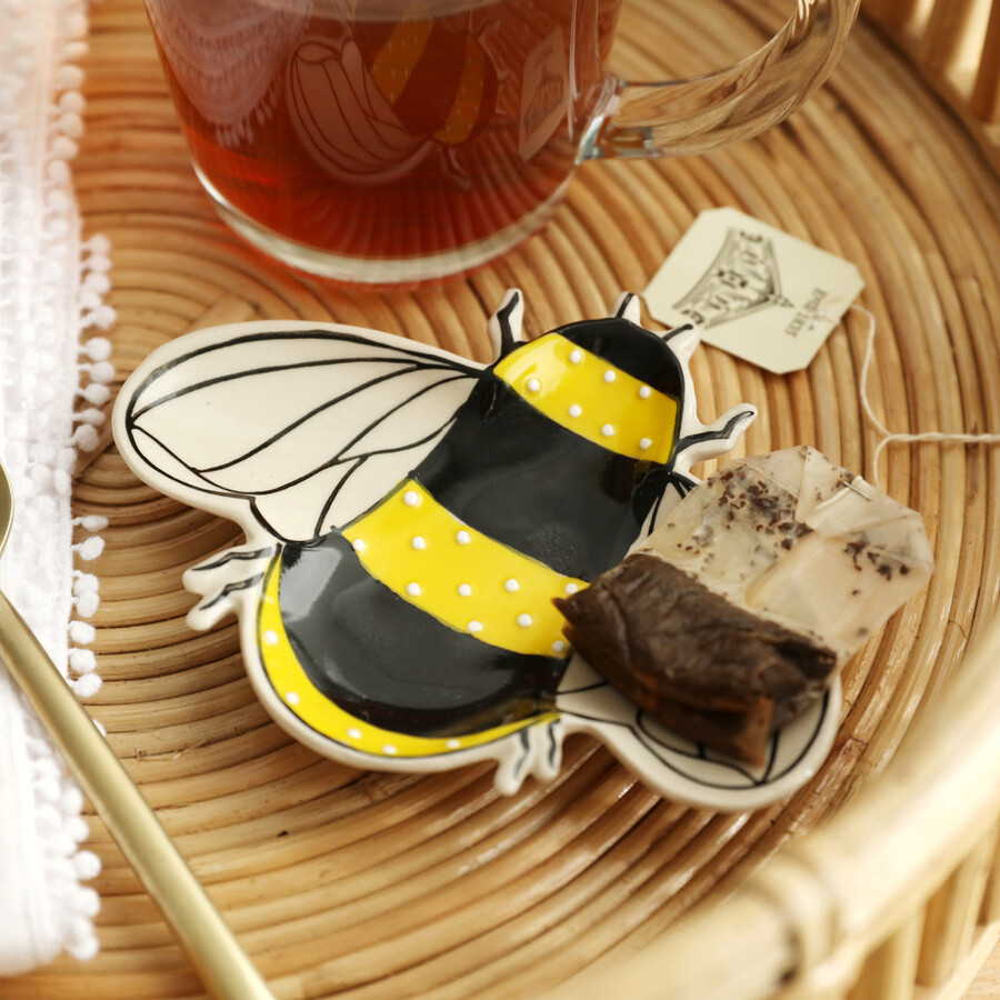 Sass & Belle Busy Bee Tea Bag Dish Lisa Angel