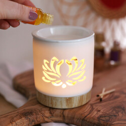 White Ceramic Lotus Cut-Out Oil Burner