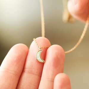 Opal Moon necklace in Gold