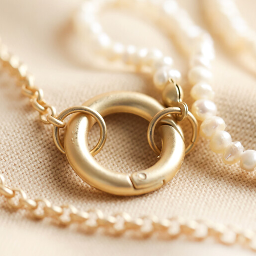 Close-up of Big Metal London Tamara Pearl Necklace in Gold