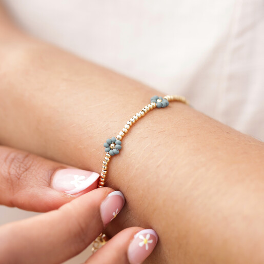 Bohemian Small Daisy Flower Rice Bead Bracelet Female Gold Chain - China  Bracelet and Jewelry price | Made-in-China.com