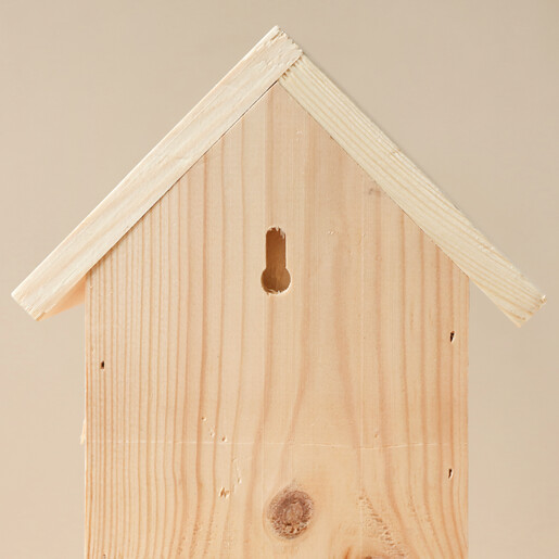 Key Hole Cut Out for Hanging on Wooden Bee House