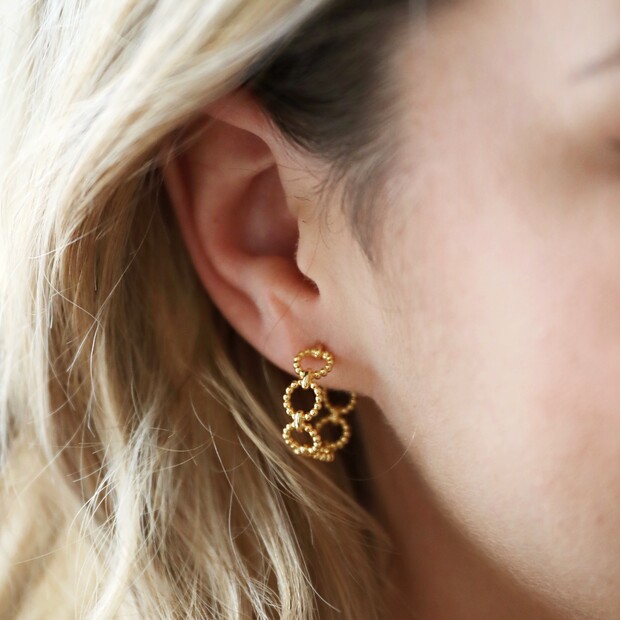 Beaded Chain Hoop Earrings in Gold Beaded Chain Hoop Earrings in Gold