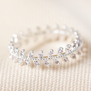 Crystal Leaves Ring in Silver - M/L