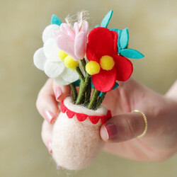Felt Flower Bouquet Hanging Decoration