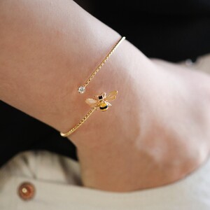 Bumble Bee Gem Open Bangle 