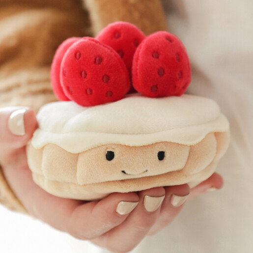 Jellycat Pretty Patisserie Tarte Aux Fraises Jellycat Pretty Patisserie Tarte Aux Fraises