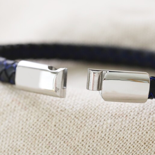 Clasp Close-up Men's Woven Leather Bracelet in Black and Blue Clasp